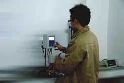 ȫ�׵ęz�y(c��)�O(sh��)��